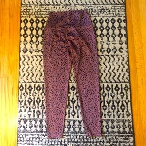Beyond Yoga NWOT Space Dye High Waist Leggings, never worn.